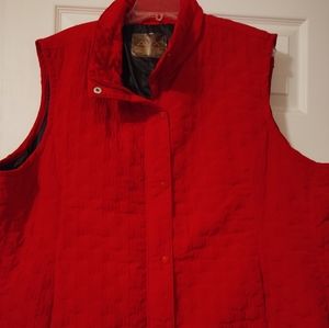 Avenue Quilted Red Vest Size 30/32